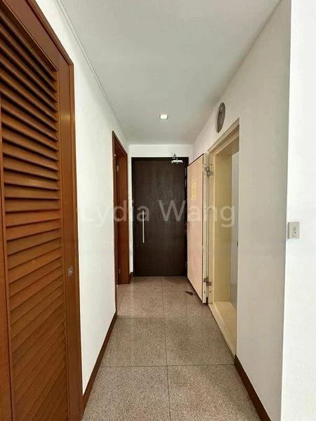 Room (Condo) for Rent in  Papillon - Image 1